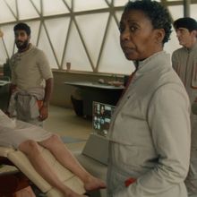 Video: Apple TV+'s MURDERBOT Episode 5 Sneak Peek Clip