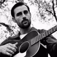 Robert Ellis Releases Haunting New Single 'On The Run'