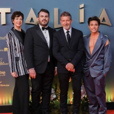 PHOTOS: Alfombra Roja de la Tercera Edici&oacute;n de los Premios Tal&iacute;a