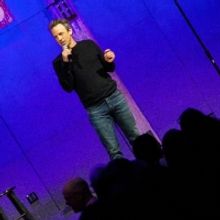 Review: Seth Meyers Is Comedy In A Bag Doing Comedy In A Winery In SETH MEYERS AT CIT