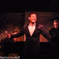 PHOTOS: Michael Feinstein Continues Sold Out Run at Cafe Carlyle
