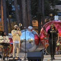 Feature: RODNEY BLOCK COLLECTIVE at UALR Winterfest