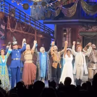 Video: Watch PIRATES! THE PENZANCE MUSICAL's Final Curtain Call on Broadway Video