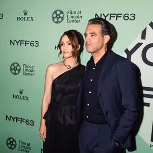 Rose Byrne, Bobby Cannavale, Patti LuPone and More to Star in MOONSTRUCK Benefit…