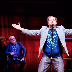 CHART TOPPERS & SHOW STOPPERS President’s Day Ticket Discount Announced At Lakeshore Players Theatre