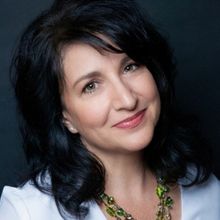 LISA VIGGIANO & WELLS HANLEY: THESE THINGS FIRST Announced At Chelsea Stage, March 3