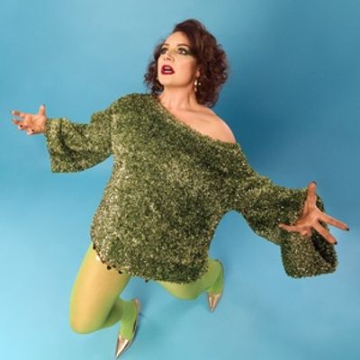 Review: JESSICA FOSTEKEW: ICONIC BREATH, Soho Theatre.
