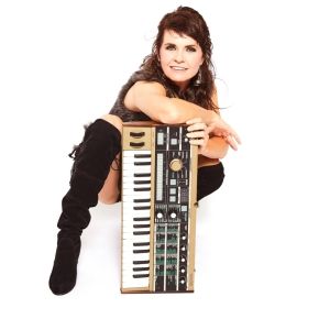 Noaccordion & Aima The Dreamer Release New Single 'Smile Revolution'