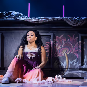Review: &JULIET REWRITES THE NARRATIVE at STRAZ CENTER