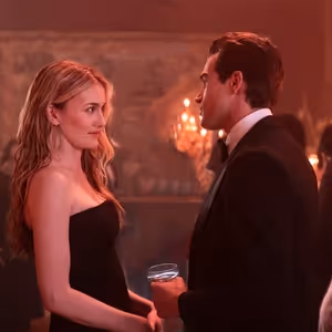 Video: Sarah Pidgeon Stars in New Trailer for FX's LOVE STORY: JOHN F. KENNEDY JR. &…