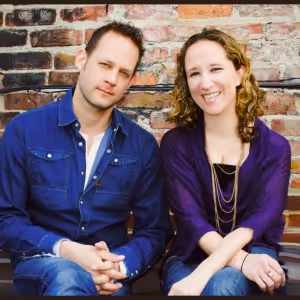 Selda Sahin and Derek Gregor to Present WINE AND SING at The Green Room 42