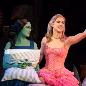 Review: WICKED at The Paramount Theatre