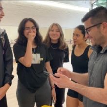 Estudiantes De La Escuela Nacional De Danza Folklórica Participan En La Polka Monume