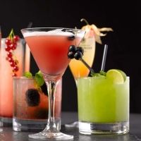 It's Party Time-Mix those Cocktails!