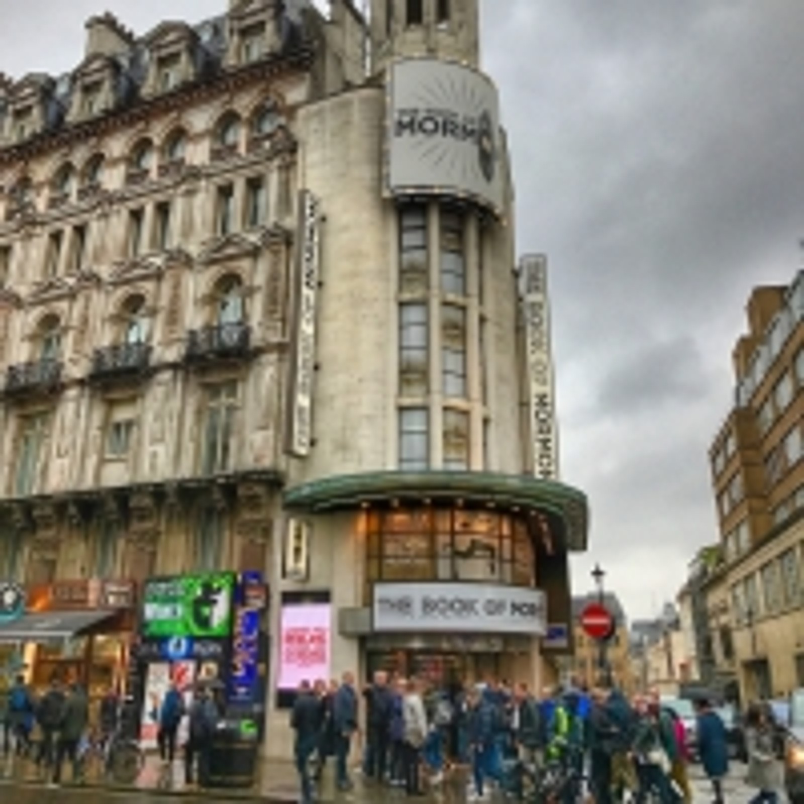 Andrew Lloyd Webber, Ralph Fiennes, Tom Stoppard, and More Sign Letter Supporting Cov