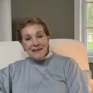 Video: Julie Andrews Makes Surprise Virtual Appearance at World Parkinson Congress