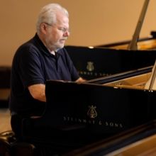 Lied Center Unveils New 9' Steinway Concert Grand Piano