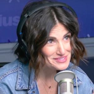 Video: Idina Menzel Discusses Her New Album Being a 'Love Letter' to the Queer Community