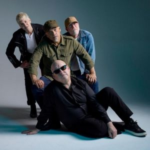 Pixies Release New Track, 'Motoroller'