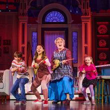 Review: MRS DOUBTFIRE, Birmingham Hippodrome