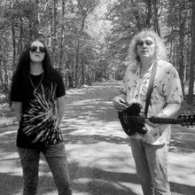 Robin Ross & Carmine Gontz Release Gothic Rock Single BLOOD LINES