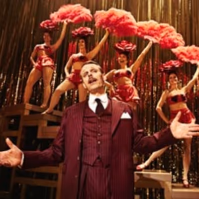 Review: CHICAGO at &Aring;rhus Teater