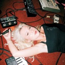 Hannah Grae Releases Feisty New Single 'Star Crossed Lover'