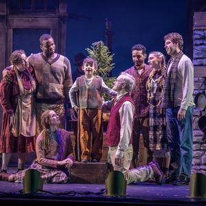 Review: DOLLY PARTON'S SMOKY MOUNTAIN CHRISTMAS CAROL at Reynolds Performance Hall