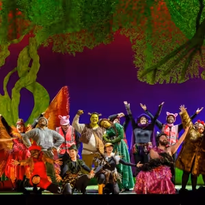 Review: SHREK THE MUSICAL at Robinson Center