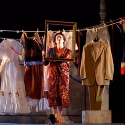 Review: FRIDA...A SELF PORTRAIT at Milwaukee Repertory Theater