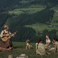 PHOTO: THE SOUND OF MUSIC Child Actors Wear Masks Inspired By the Film's Costumes