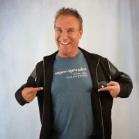 Craig Shoemaker Brings LAUGHTER HEALS To Thousand Oaks