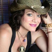 At Home With Jen Houston