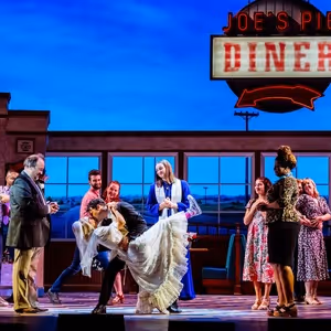 WAITRESS, SIX and More Set for 26-27 Ameren Illinois Broadway in Peoria Season