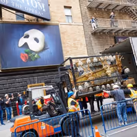 Photos/Video: Iconic PHANTOM Chandelier Exits Broadway's Majestic Theatre Video