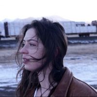 Alaska Reid Shares 'Warm' Single & Video