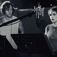 Video: Glenn Adamson and Lauren Jones Perform 'Wildflower' From DARK OF THE MOON Video