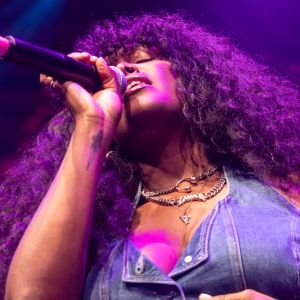Backline Raises $40K To Support Mental Health & Wellness In The Music Industry At…