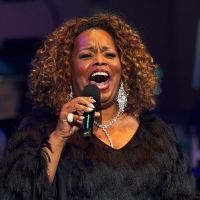VIDEO: Watch Dianne Reeves Perform 'It Don't Mean A Thing' From THE KENNEDY CENTER… Video