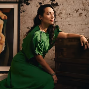 Interview: Eden Espinosa Brings the WOMAN IS... World Premiere To The Wallis