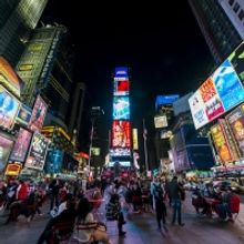 IG LIVE! Sigue ¡VIVA BROADWAY! When we see ourselves desde Times Square