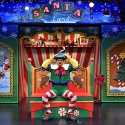 VIDEO: Enjoy 'Tea Time With Crumpet' With THE SANTALAND DIARIES At Actors Theatre