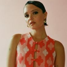 Charlotte Rose Benjamin Releases New Single 'Slot Machine'