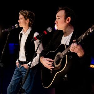 Interview: Brendan Jacob Smith of THE SIMON & GARFUNKEL STORY at Southern Theatre