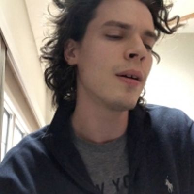 Living Room Concerts: SING STREET's Gus Halper Sings 'Go Now'