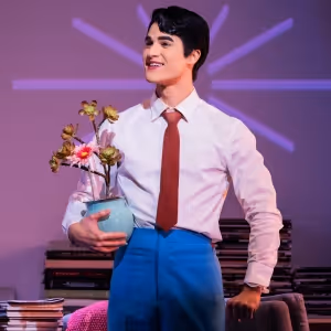 MAYBE HAPPY ENDING's Darren Criss Wins 2025 Tony Award for Best Actor in a Leading…