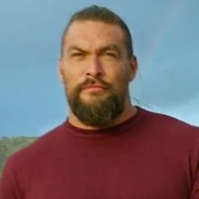 Jason Momoa to Host 2023 SHARK WEEK on Discovery Channel