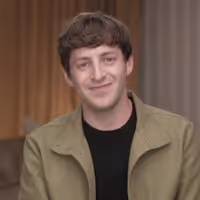 Video: Alex Edelman on Transition From JUST FOR US to Peacock’s THE PAPER Video