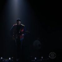 VIDEO: Watch Tom Walker Perform 'Leave a Light On' on THE LATE LATE SHOW WITH JAMES…