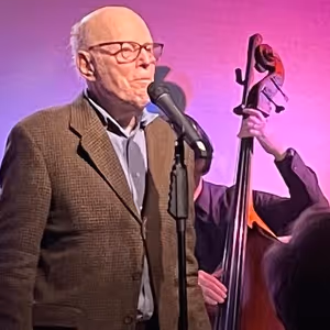 Review: Jeremy Sussman's Entertaining Encore of FROM NO BUSINESS TO SHOW BUSINESS at…
